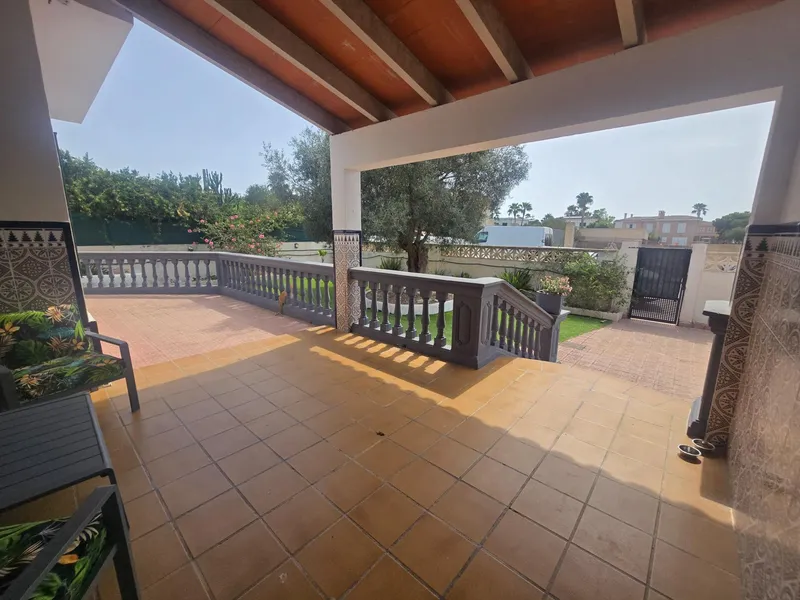 Single family house - Llucmajor (Las Palmeras) , Built Surface 341m 2 , Plot Surface 1100m 2 , 9 Bedrooms, 4... — photo 9
