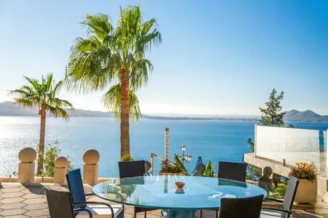 Top-class villa with ultimate sea views in the north of Mallorca — photo 7