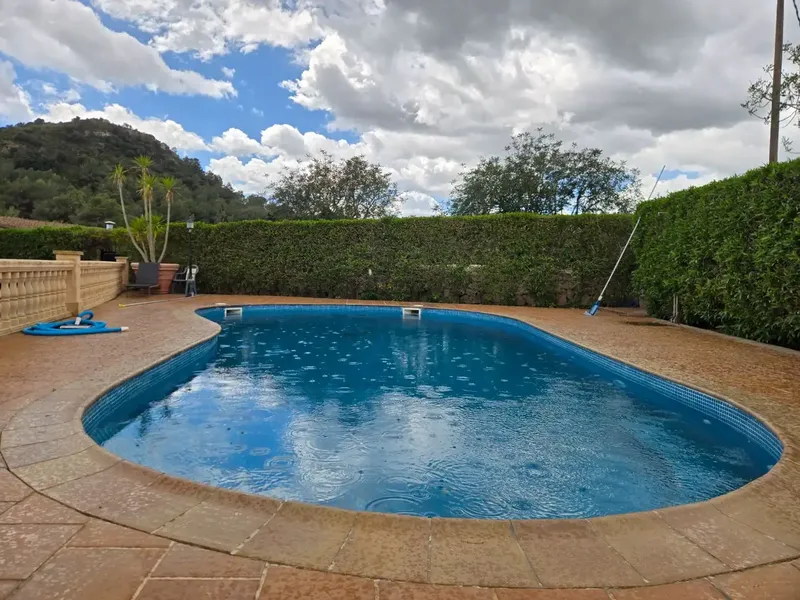 House with pool for rent in Des Cos 10 — photo 7