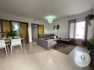 Exclusive opportunity - Apartment in Puerto Pollença with balcony, garage and unbeatable location — photo 2