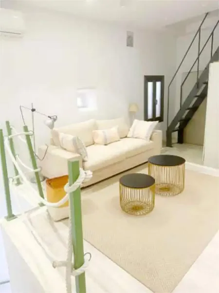 House for rent with open terrace in Portocolom, 70 m2, living-dining room, 3 bedrooms, 1 bathroom, furnished and equipped kitchen, LONG-TERM rental — photo 3