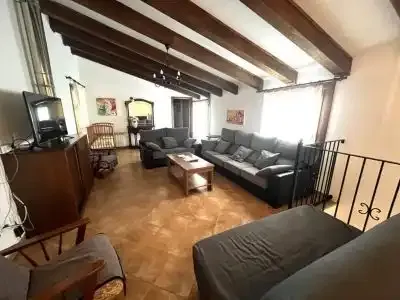 Luxury rustic estate with 2 houses, pools and 18 ha in Manacor — photo 8
