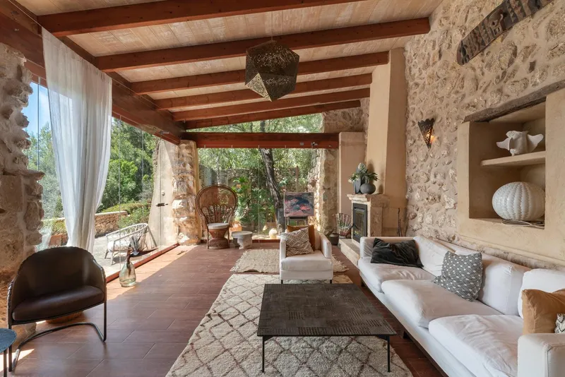 Rustic finca with character, open views and pool — photo 7