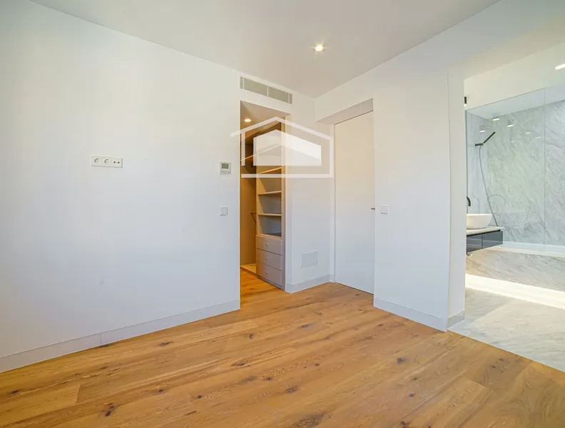 Exquisite new-build penthouse in Palma's Old Town — photo 7