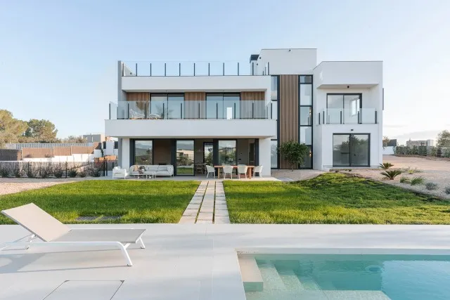 Brand-new villa for sale with panoramic views in Son Gual, Palma de Mallorca — photo 1