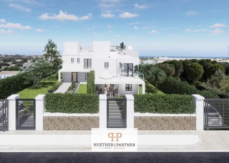 210m² semi-detached house with 3 bedrooms, pool & sea views for sale — photo 4