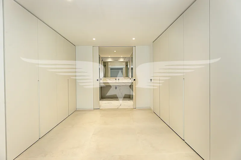 Palma: Modern apartment with garden and harbor view — photo 9