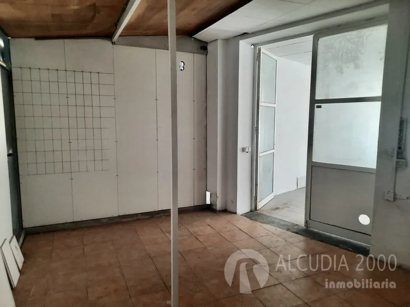 Business premise — photo 2
