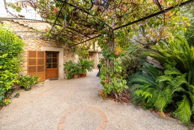 Semi-detached finca within walking distance to Soller for sale, Northwest Mallorca — photo 6