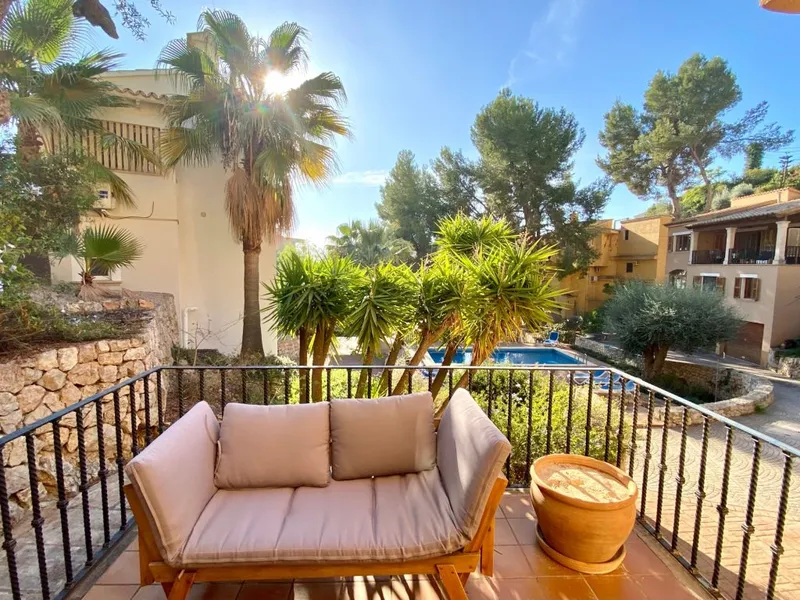 Ref. 2032; Beautiful and spacious house with communal pool for rent in Genova — photo 5