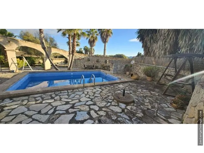 Rural house rental in Poligono Poligon 24 — photo 4