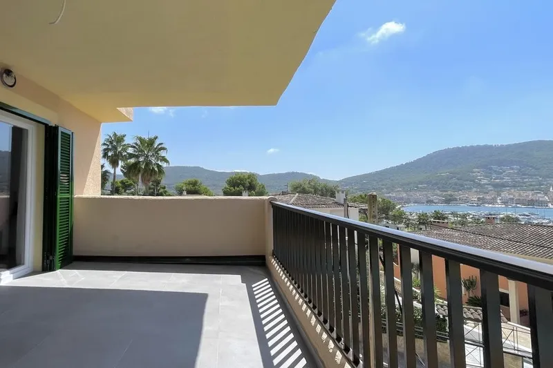 Apartment with community pool in Puerto de Andratx — photo 1