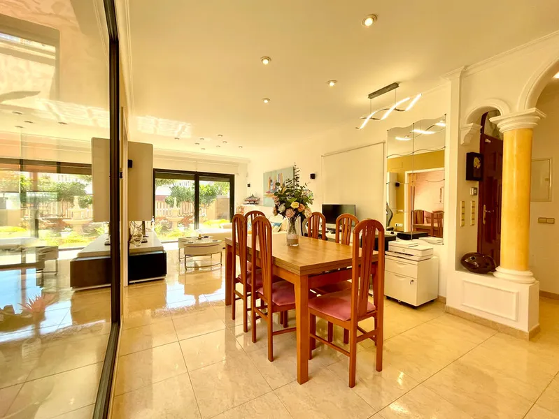 Exclusive detached villa with pool for sale in El Toro, next to Port Adriano — photo 7