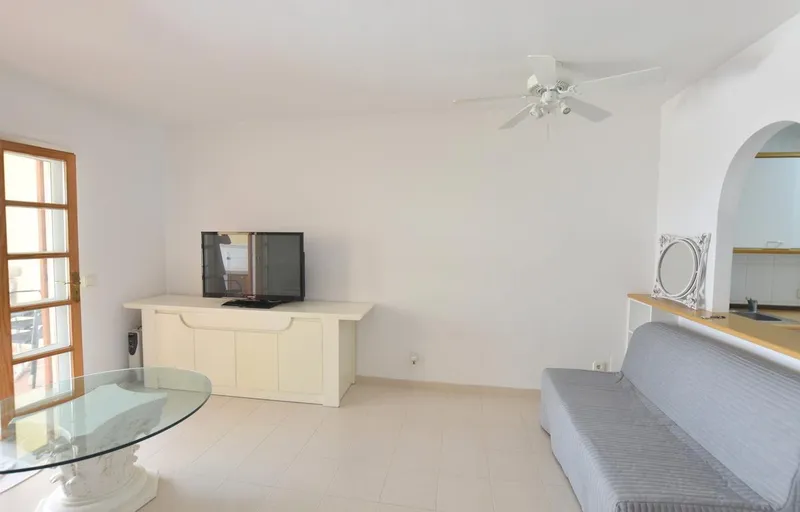 For Rent: 1 Bedroom Apartment in Santa Ponsa’s King’s Park Rented — photo 7
