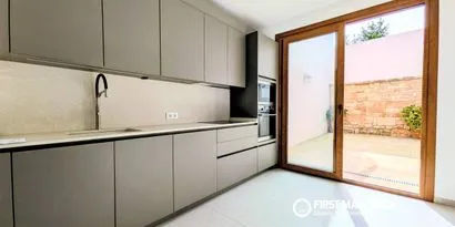 Inmobiliaria picture 0 Ref. No. 83629 — photo 5