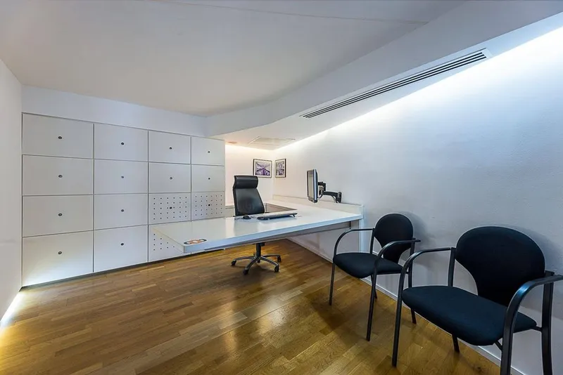 Office in Palma de Mallorca, Province of Balearic Islands — photo 10