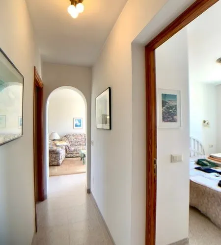 Apartment with a View of the Sea in Font de Sa Cala — photo 2