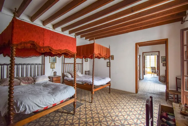 Stately Mallorcan house in the heart of Sóller — photo 9