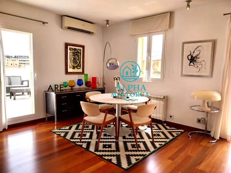 Palma Old Town: Renovated apartment with private terrace and optional underground parking space — photo 7