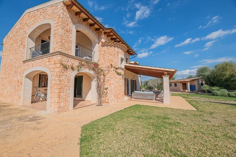 Fantastic Mallorcan Finca with Holiday Licence in Algaida — photo 1