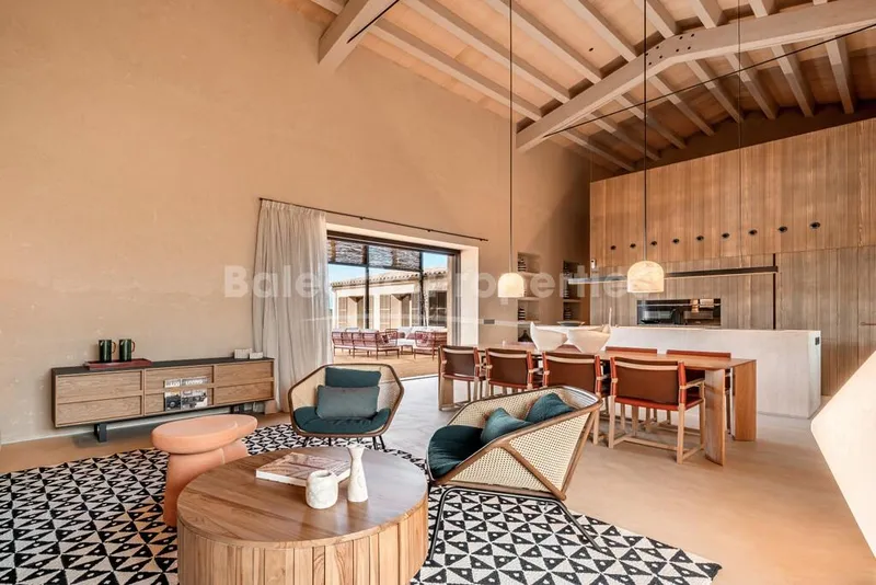 Finca with private lake for sale in Vilafranca de Bonany, Mallorca — photo 3