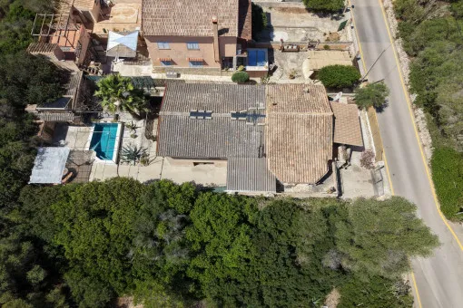 Cala Llombards, Detached House with Garage and Pool Just a Few Meters from Cala Llombards Beach — photo 4
