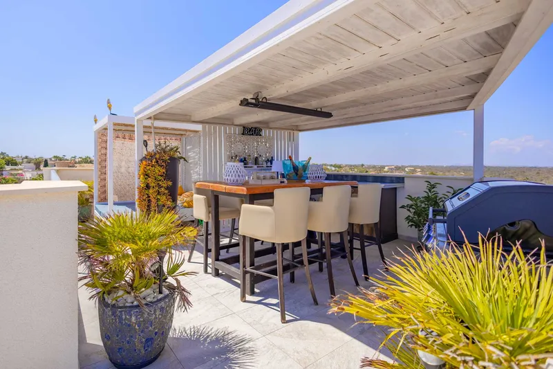 Modern and sunny villa with beautiful sea views located just minutes from Cala LLombards — photo 8