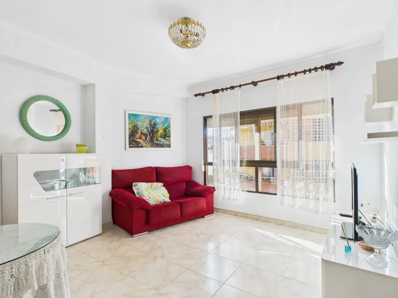 Three-Bedroom Apartment with Private Terrace in Tranquil Area of Son Espanyolet — photo 1