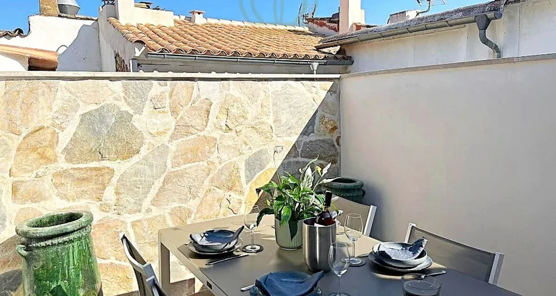 Renovated townhouse in the heart of Sóller, Mallorca for sale — photo 1