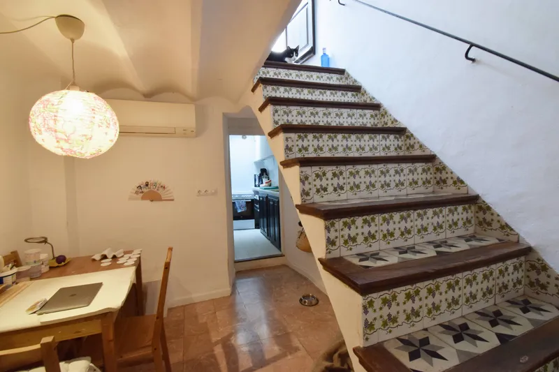 Centrally located village house with a small terrace in Fornalutx — photo 7