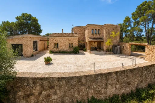 Algaida, spacious finca with guest house, pool and lots of privacy near Algaida — photo 2