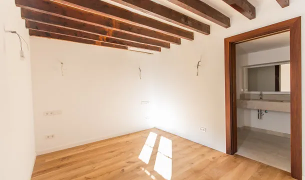 Cozy apartment in the old town of Palma — photo 9