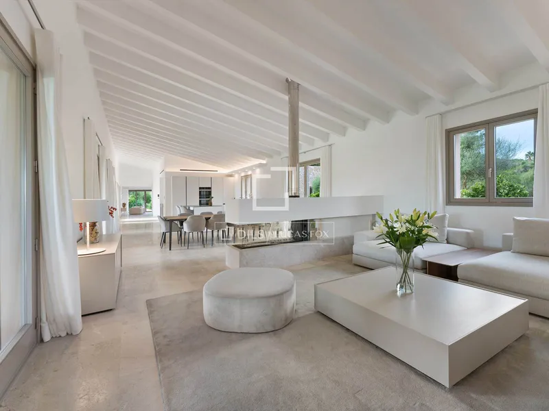 550m² country house with 60m² terrace for sale in Canyamel — photo 4