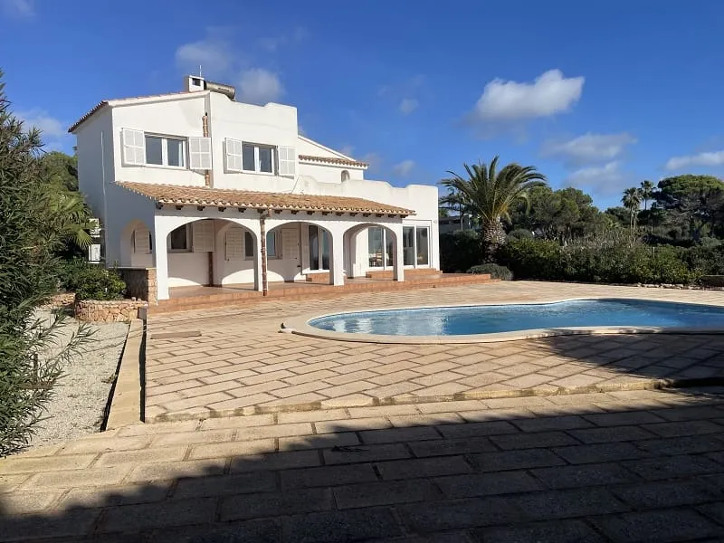 Chalet with unobstructed sea views — photo 6