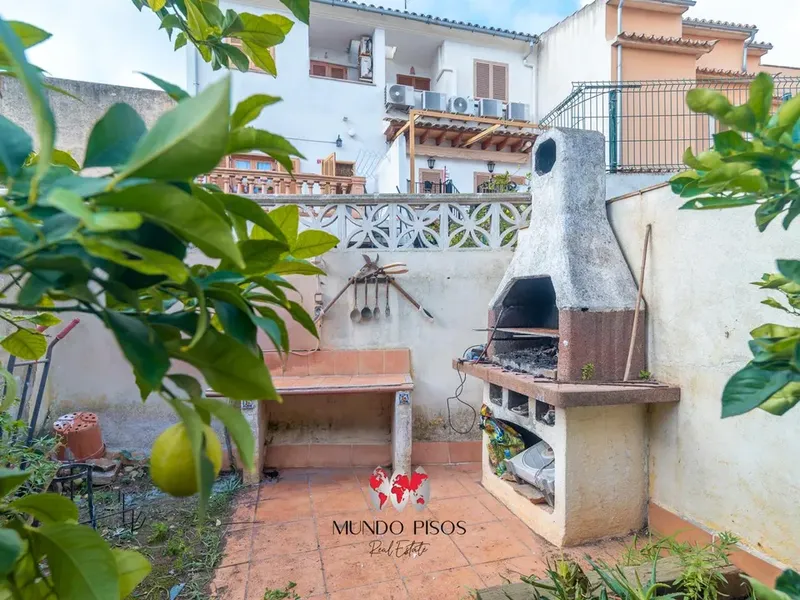 Terraced house in Consell, Mallorca — photo 8