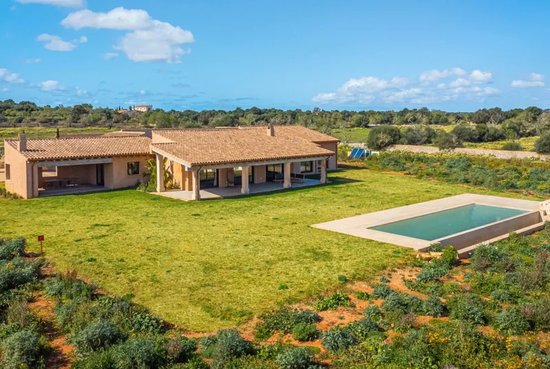 Cozy newly built finca in Santanyí — photo 3
