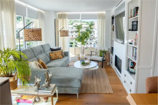 Son Armadams, exclusively renovated apartment on the Paseo Marítimo with terrace and beautiful harbour view — photo 7