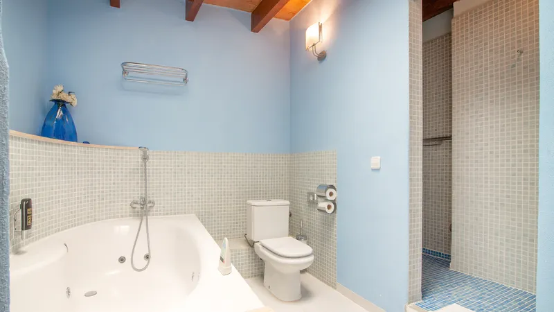 Worthwhile investment – town palace in Artá with hotel & restaurant license — photo 9