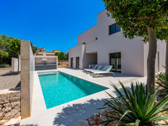 Villa 800 m from the sea and beach – Cala Santanyí — photo 1