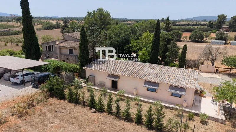 Villa for sale in Sencelles, Mallorca — photo 1