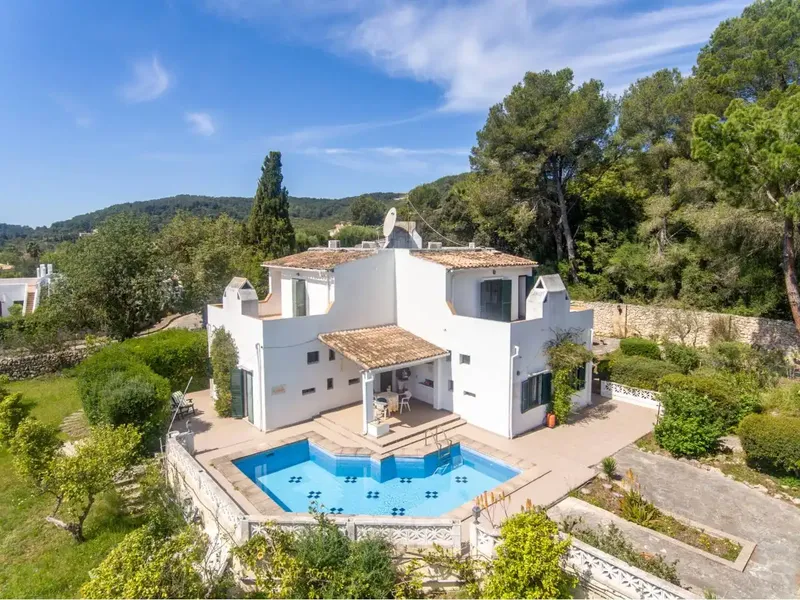 Detached house with pool in Crestatx — photo 8