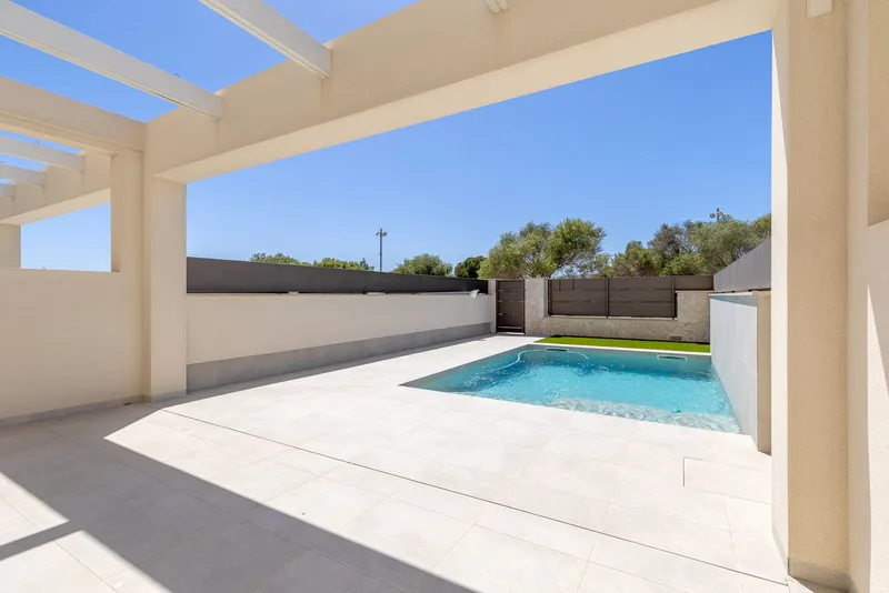 New build in Sa Rapita - terraced house with pool and roof terrace — photo 10