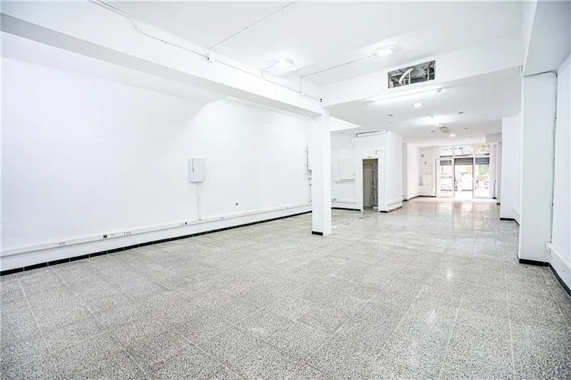 Commercial premises in Plaza Barcelona — photo 2