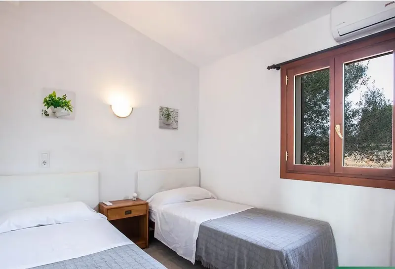 This Mediterranean finca is situated on a plot of 14,200 m² in a quiet area of Porto Cristo. — photo 7