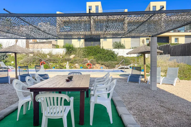 Villa with great potential: ETV license, dreamlike sea views, pool and generous outdoor areas — photo 10
