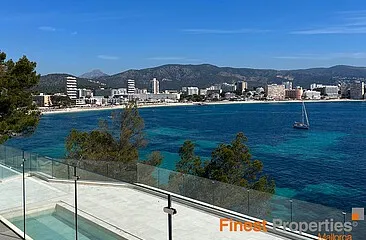 Modern new-build villa on the first sea line in Cala Vinyas for sale — photo 1