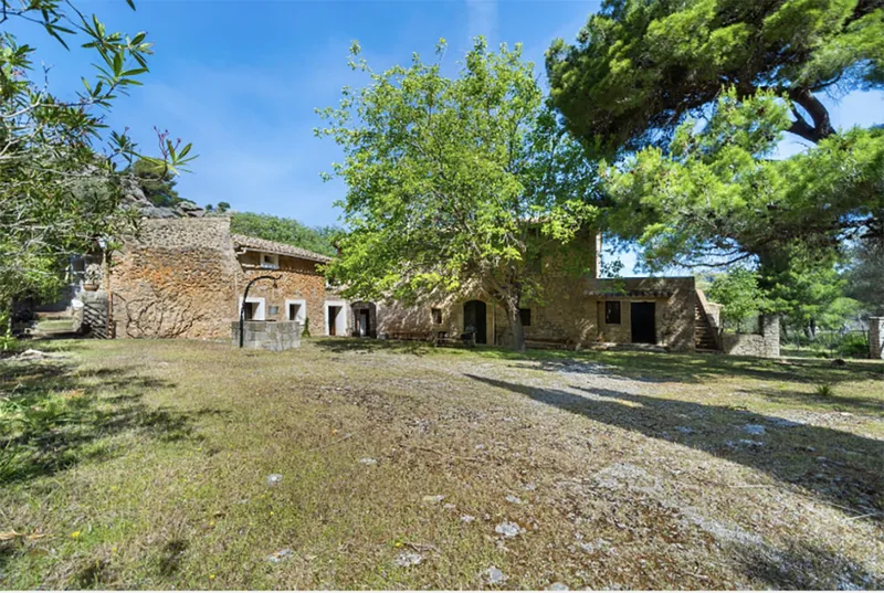 Unique estate in Sa Calobra with restaurant, hunting ground and 560 ha of land — photo 2