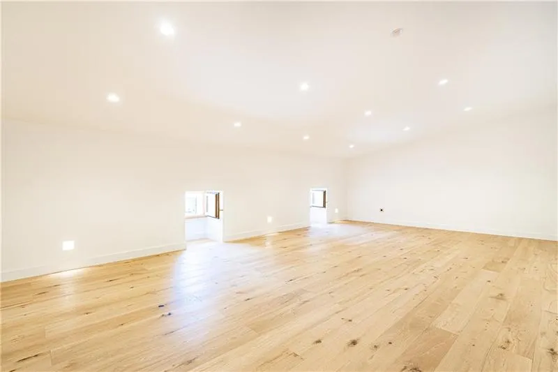 Traditional Mallorcan house with garden on an approximately 194 m² plot. — photo 10