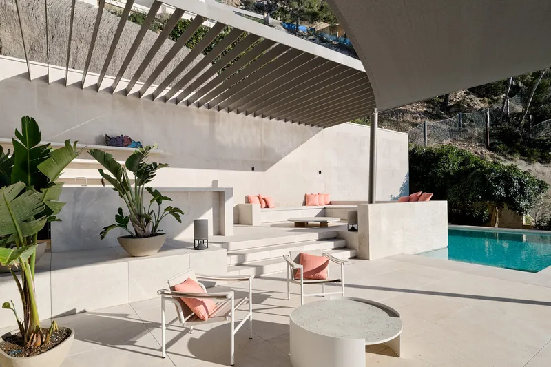 Outstanding Newly Built Villa Above the Harbor of Puerto de Andratx with Incomparable Sea Views — photo 4