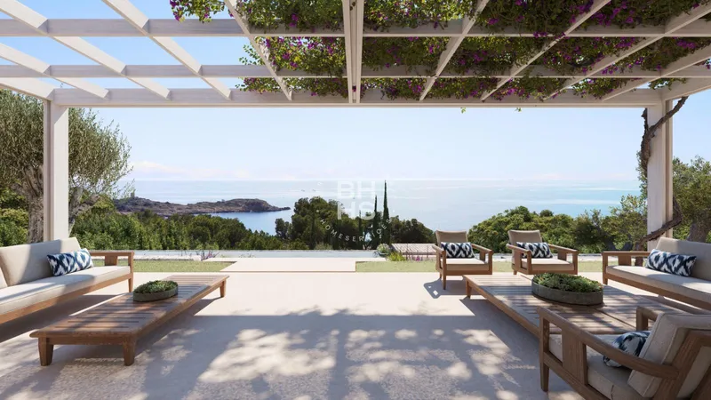 Villa for sale in Old Bendinat — photo 1